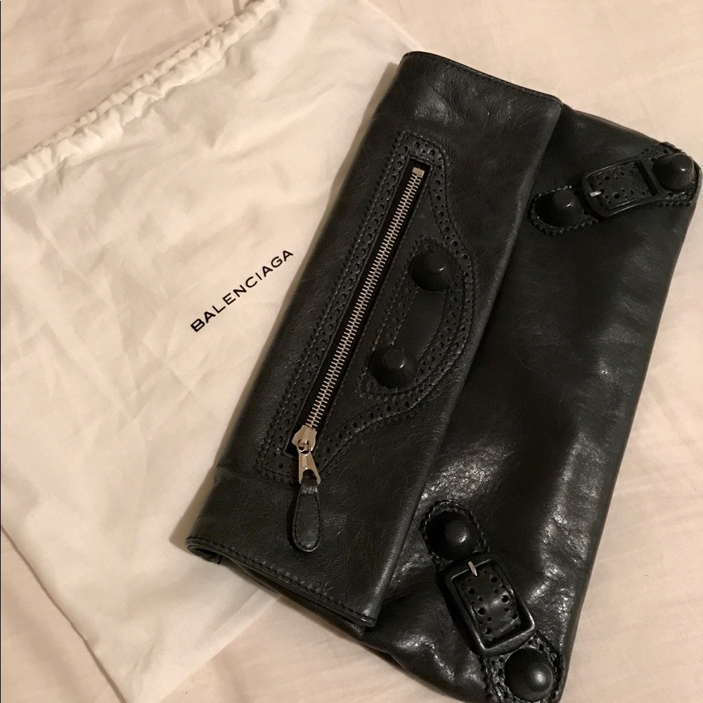Balenciaga Clutch ( Authentic )
